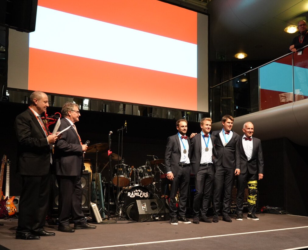 © IFD Unser Steildach-Team holte mit hohen Leistungen von der ersten bis zur letzten Wettkampfminute die Silbermedaille.