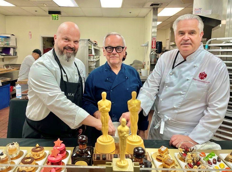 © Privat
v.l.n.r.: Mike Köberl, Wolfgang Puck und Hannes Tschemernjak
Oscars