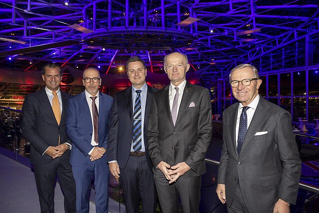 Peter Unterkofler (Präsident der Industriellenvereinigung Salzburg), SN-Geschäftsführer Martin Hagenstein, Thomas Schinecker (CEO Roche-Gruppe), Oberbank-Generaldirektor Franz Gasselsberger, Salzburgs Landeshauptmann Wilfried Haslauer 