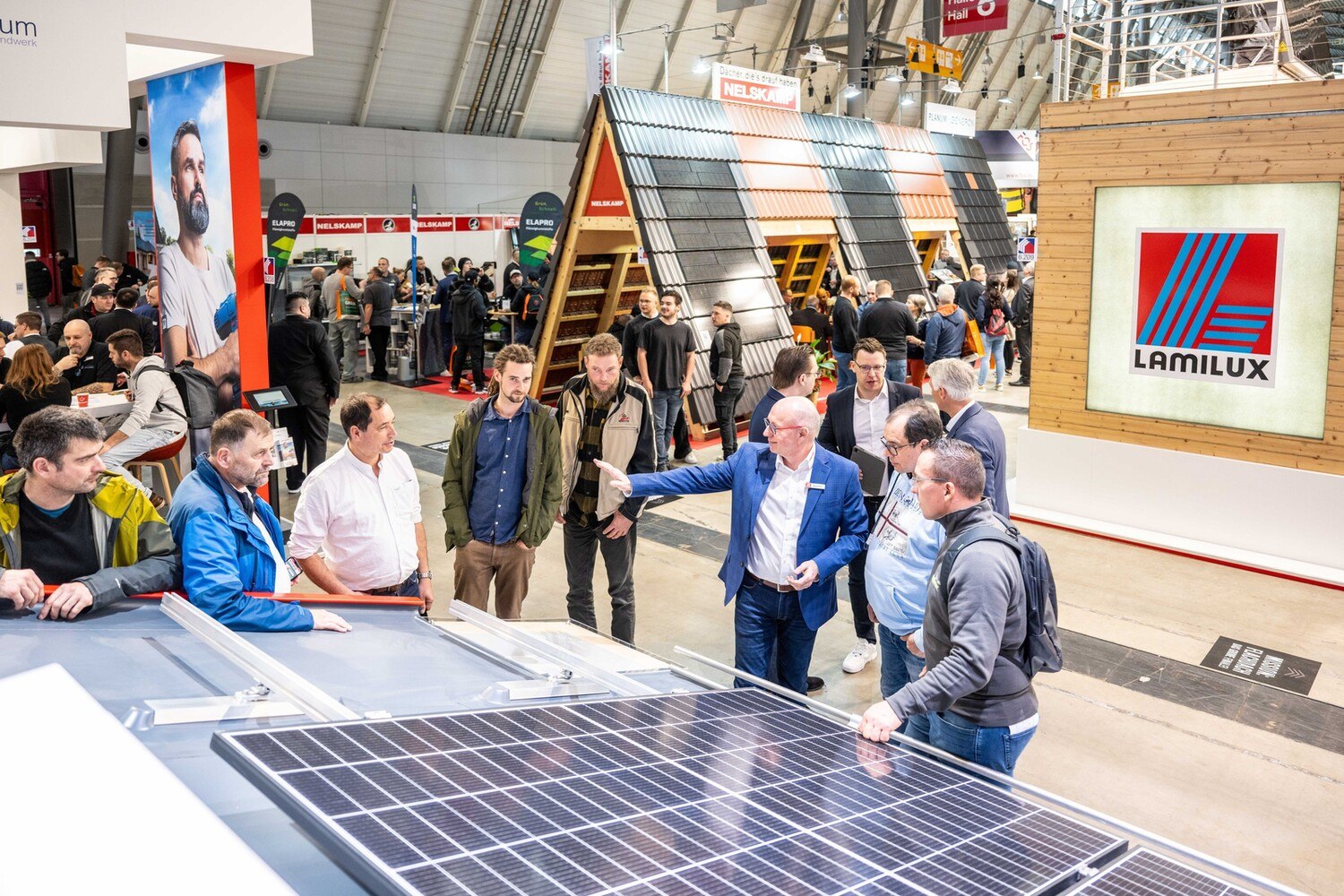 Lösungen rund um die Solartechnik waren Besuchermagneten: Knapp 20 Prozent der Besucher*innen gaben an, sich für dieses Produktangebot auf der Messe interessiert zu haben.