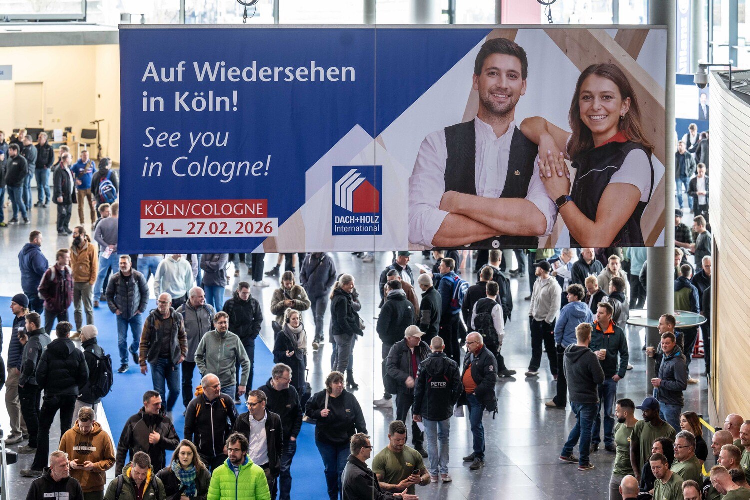 © GHM
Nach der Messe ist vor der Messe: Vorfreude auf die nächste Dach+Holz International in Köln vom 24. bis 27. Februar 2026.
Nach der Messe ist vor der Messe: Vorfreude auf die nächste Dach+Holz International in Köln vom 24. bis 27. Februar 2026.