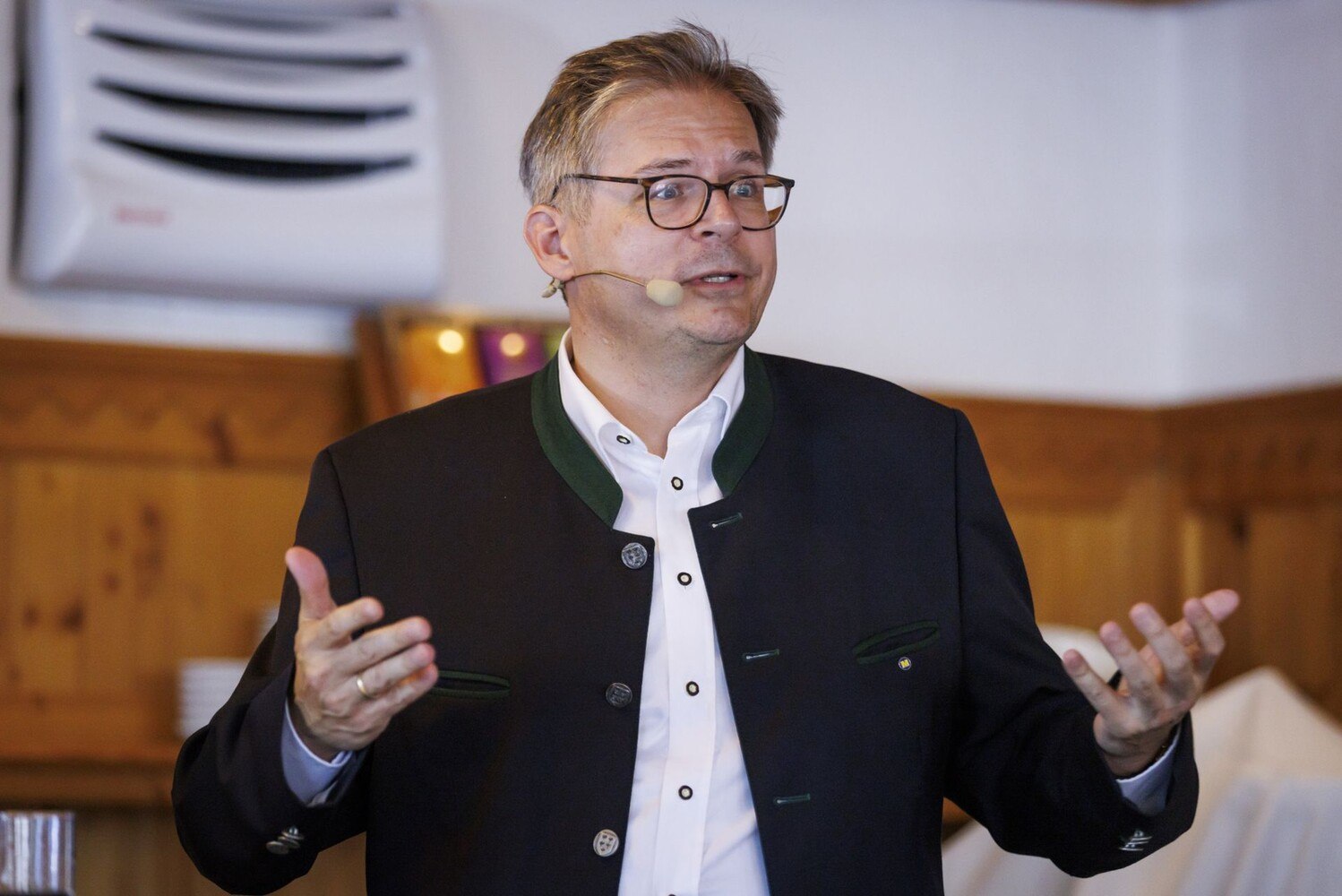 Robert Jakob, Finance Director METRO Group
