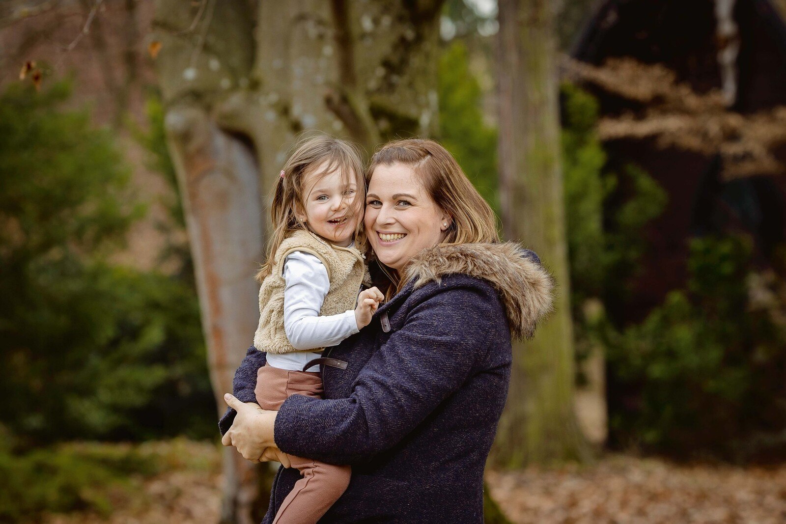 Katharina Pendl mit ihrer Tochter Valentina