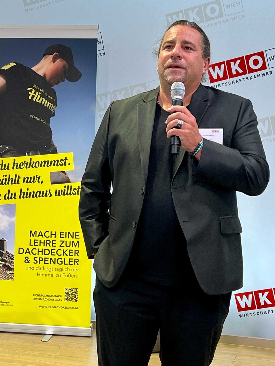 Freut sich über gute Zusammenarbeit der Gewerke: Bundesinnungsmeister für Elektrotechnik Christian Bräuer.