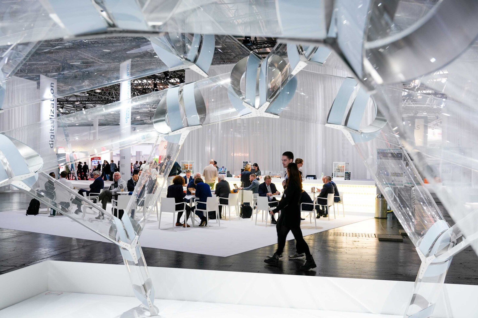 Ein Publikumsmagnet war auch diesmal die Innovationsschau "glass technology live".