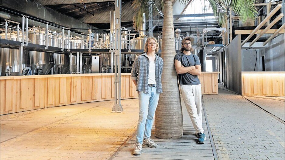 Felix Bollen und Anton Borkmann - Gleis//Garten