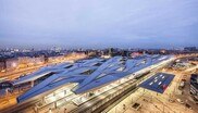 Das Rautendach des neuen Wiener Hauptbahnhofs gewann den Europäischen Stahlbaupreis.