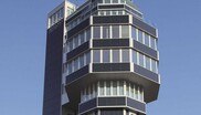 Mit dem neuen „aquaTurm“, der zugleich ein Energieturm ist, verwirklicht die Familie Räffle ein ehrgeiziges und eigenwilliges Bauprojekt.
