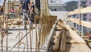Auf Österreichs Baustellen darf unter bestimmten Voraussetzungen nach wie vor gearbeitet werden.