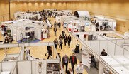 Besucherinnen und Besucher der Vöbu Fair 2022