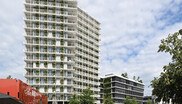 Auf dem Areal des ehemaligen Güterbahnhofs Nord im deutschen Freiburg im Breisgau entstand der aus mehreren Gebäudeteilen bestehende Green City Tower.