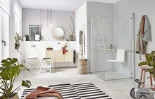 © Palme Generationenbad mit Klappsitz in der Dusche