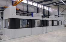 Fahrständer-Fräsmaschine für die Großteilebearbeitung.