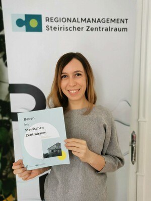 Anna Lampl präsentiert den Leitfaden "Bauen im steirischen Zentralraum"