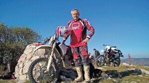 © Herz Herz_Glinzerer_Motorrad