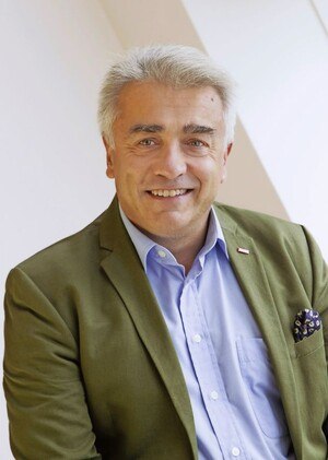 Heinz Hackl, Tageslichtexperte bei Velux