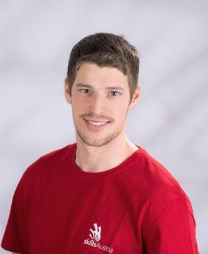 Portraitfoto von Stefan Leymüller.