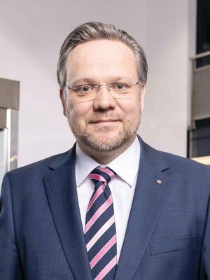 Portrait von Harald Gindl.