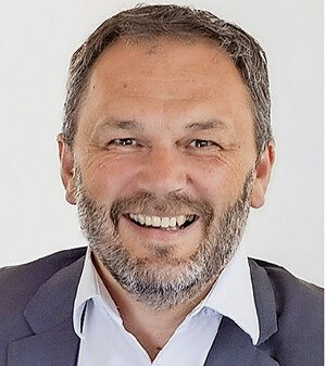 Hans-Jörg Kasper, Geschäftsführer Eternit Österreich