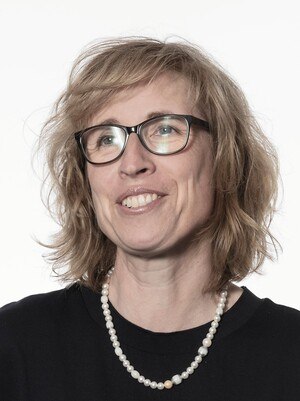 Katja Schulze, Hewi