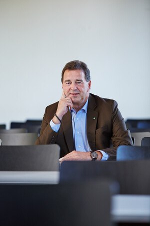 © Andreas Scheiblecker Wilfried Sihn , Fraunhofer Austria