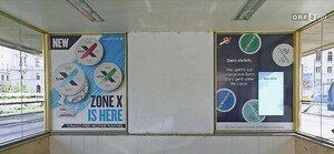 Plakatwerbung für Pouches im öffentlichen Raum