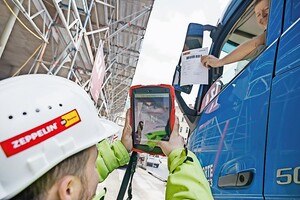 Mit dem Online ­Logistics Control Center lassen sich Material­ströme transparent für alle ­Beteiligten planen und zukünftige Prozesse ­optimieren.