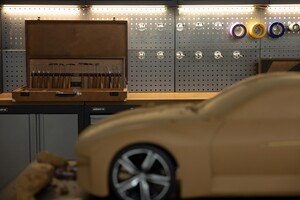 Tonmodell im Volvo Designstudio in Schanghai