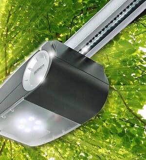 Energiesparender Torantrieb mit LED Beleuchtung