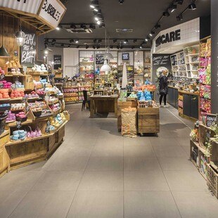 Die Cradle to Cradle-Philosphie verbindet Mosa und Lush.