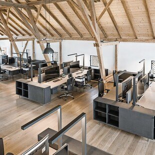 Sieger Kategorie Objekt 2017: Brummer Thermo Logistik, Neuburg am Inn (D). Einreicher + Planung: Gogl Architekten; Ausführung: Tischlerei Hofer