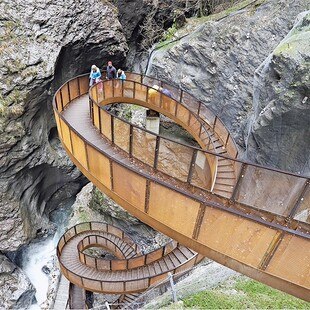 © Stadtgemeinde St. Johann im Pongau, Arch. Hubert Schlögl Helix-Treppenanlage Liechtensteinklamm