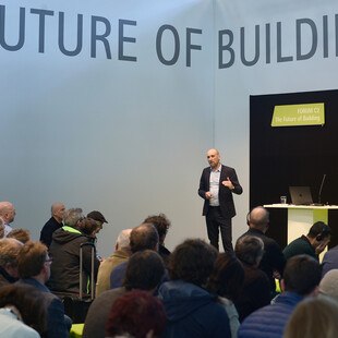 Die Zukunft des Bauens unter den Auflagen von Nachhaltigkeit und Klimaneutralität steht im Fokus des Rahmenprogramms der BAU 2023.