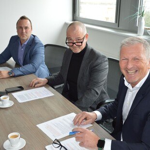 Holter-Geschäftsführung (v.l.): Markus Steinbrecher, Michael Holter und Bernhard Karlsberger