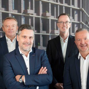 Das neue Country Leadership Team von Wienerberger in Österreich (von links): Country Managing Director Johann Marchner, Country Finance Director Markus Blumauer, Country Commercial Director Frank Schneider und Country Operations Director Stefan Steinlechner.